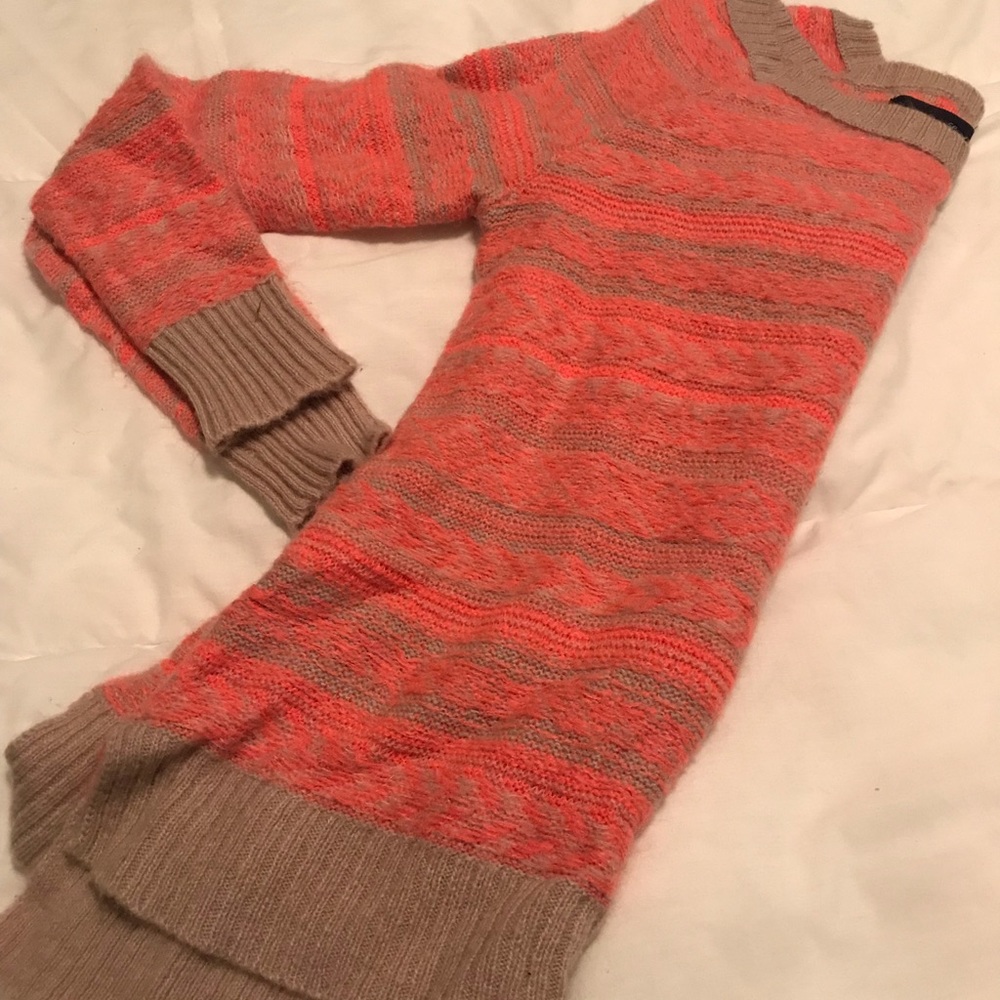 American eagle sweater